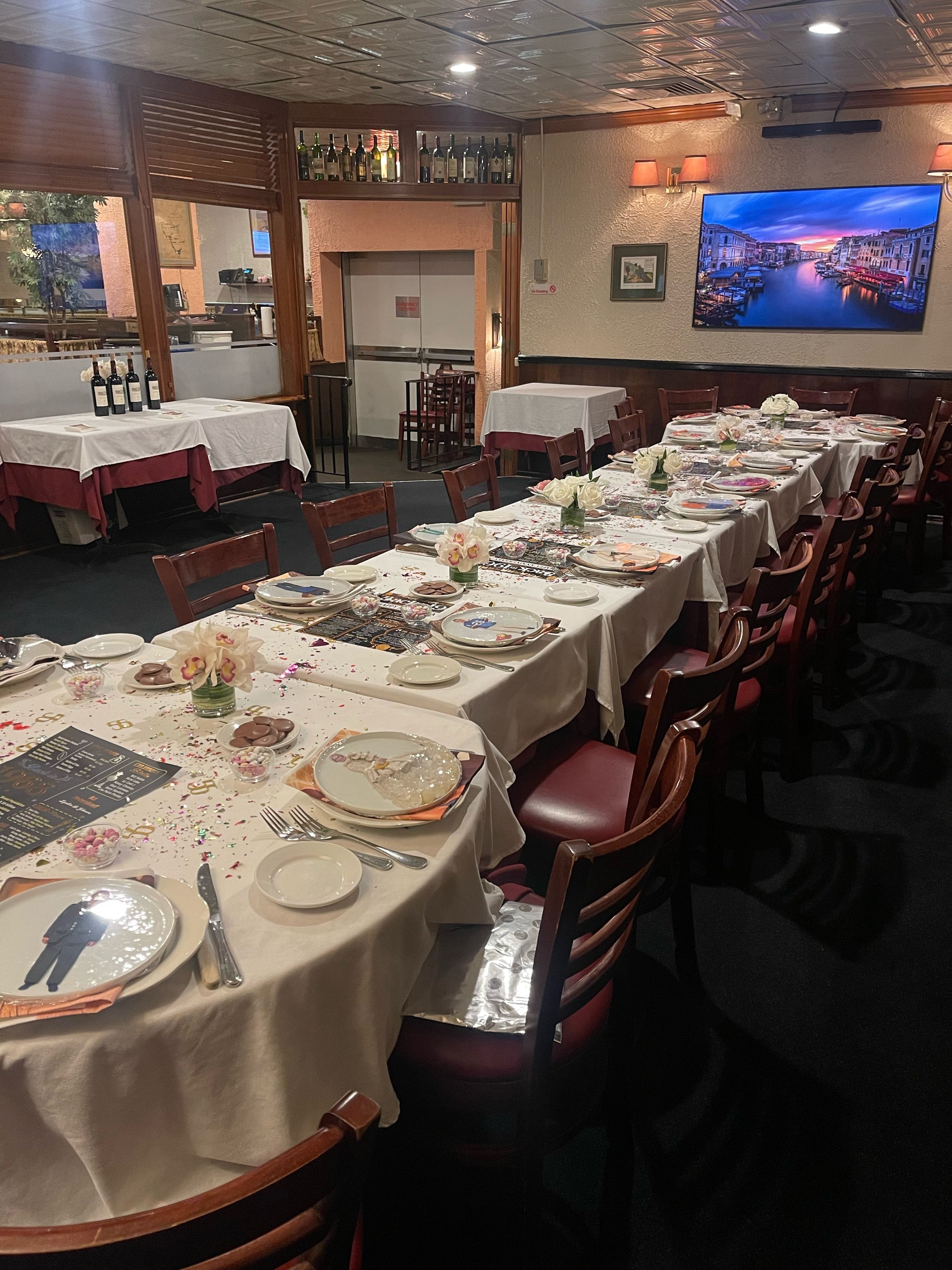 Pietros Restaurant Table Setup