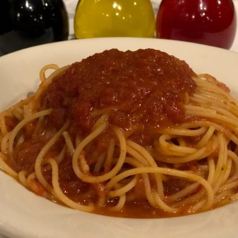 Delicious Spaghetti Dishes at Our Restaurant